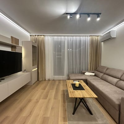 Langzeitmiete einer komfortablen 2-Zimmer-Wohnung, Stadtteil Mladost, Varna, Bulgarien